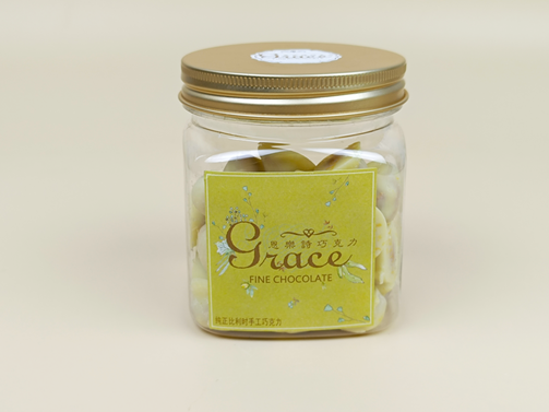 Grace White Chocolate and Almond Pieces