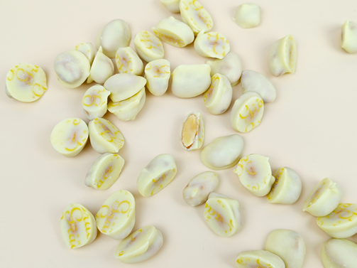 Grace White Chocolate and Almond Pieces